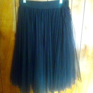 Black tool long skirt
